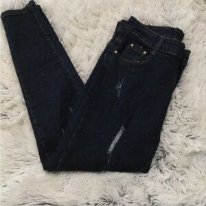 AI KU DA MA a design by AKDM dark wash denim jeans Woman’s size 32